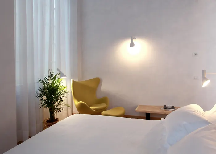 Le Nuvole Residenza D'epoca 3*