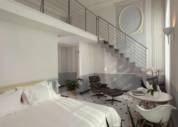 Hotell Le Nuvole Residenza D'epoca Genua