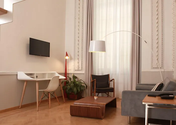 Le Nuvole Residenza D'epoca Hotel Janov