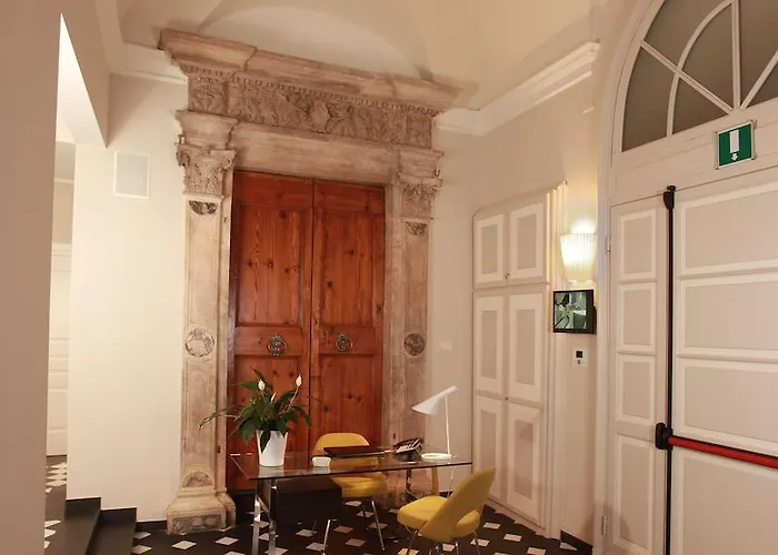 Hotel Le Nuvole Residenza D'epoca Janov